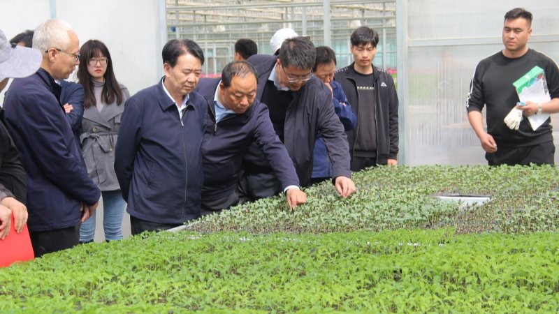 院长马忠明赴张掖对接落实第四届甘肃省农业科技成果推介会有关工作